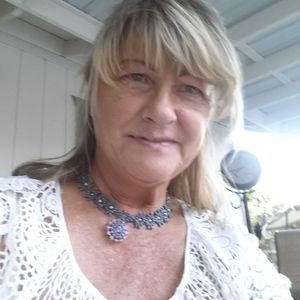 Meet your Posher, Denice